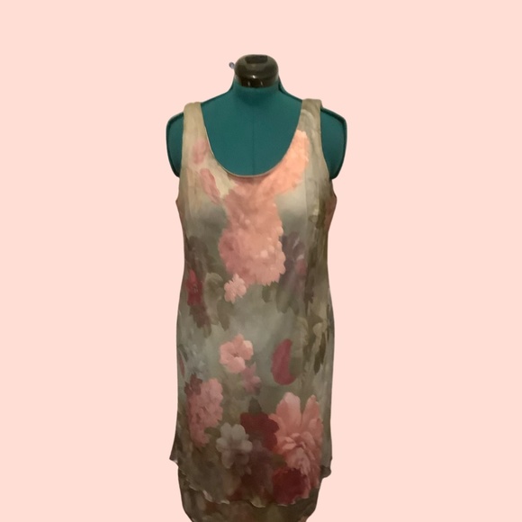 Vintage Peach and Gray Scalloped Tiered Dress and Sheer Matching Cover - Size 16 - Picture 5 of 9